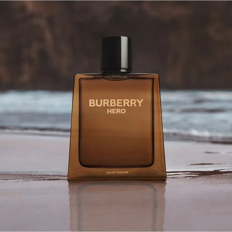 بربری هیرو ادوپرفیوم مردانه - BURBERRY Hero Eau de Parfum بربری هیرو ادوپرفیوم مردانه - BURBERRY Hero Eau de Parfum
