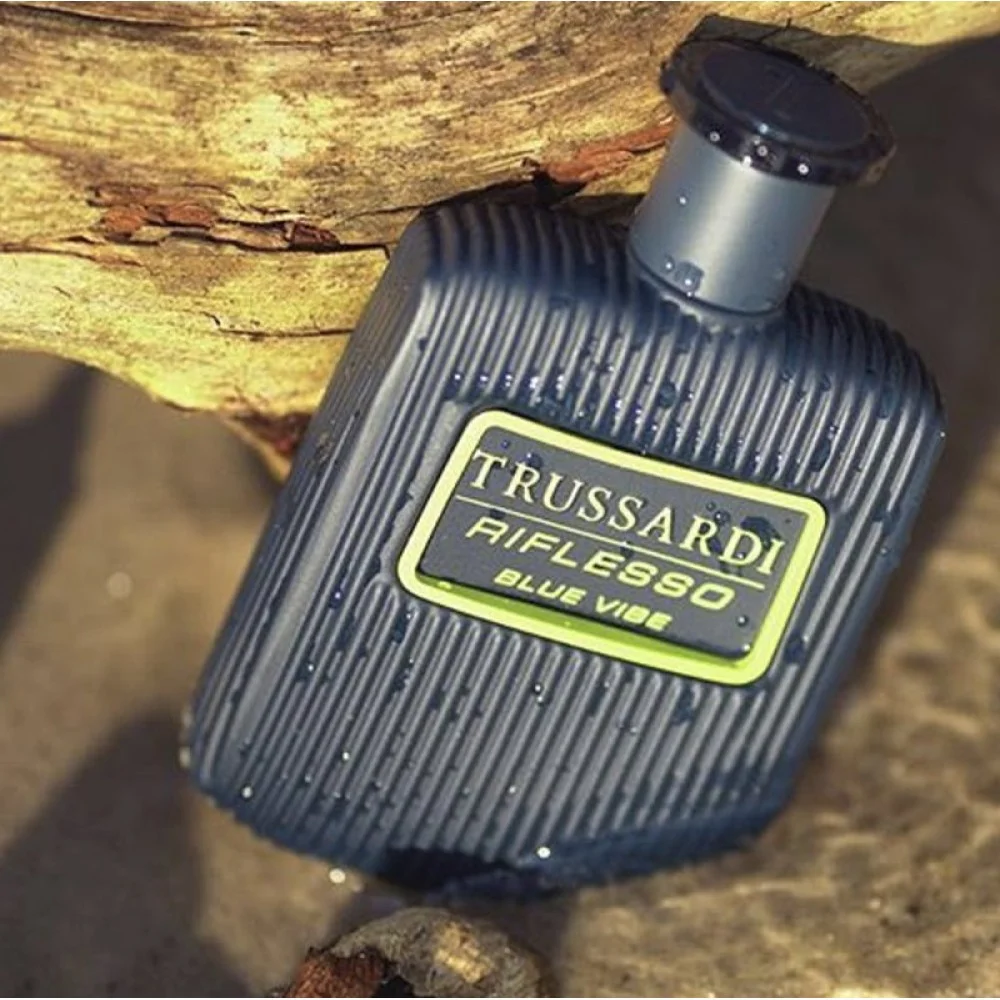 تروساردی تروساردی ریفلسو بلو وایب لیمیتد ادیشن مردانه - TRUSSARDI Riflesso Blue Vibe Limited Edition تروساردی تروساردی ریفلسو بلو وایب لیمیتد ادیشن مردانه - TRUSSARDI Riflesso Blue Vibe Limited Edition