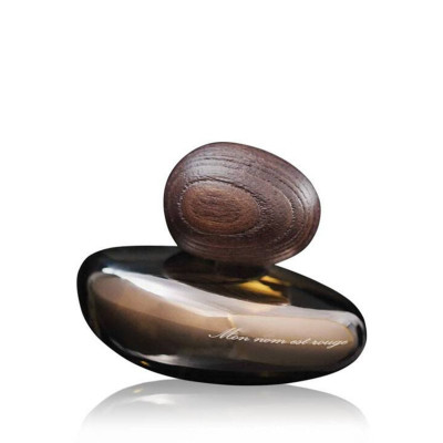 ماژدا بکالی مونومه قوژ - مون نومه رژ  - MAJDA BEKKALI Mon Nom est Rouge