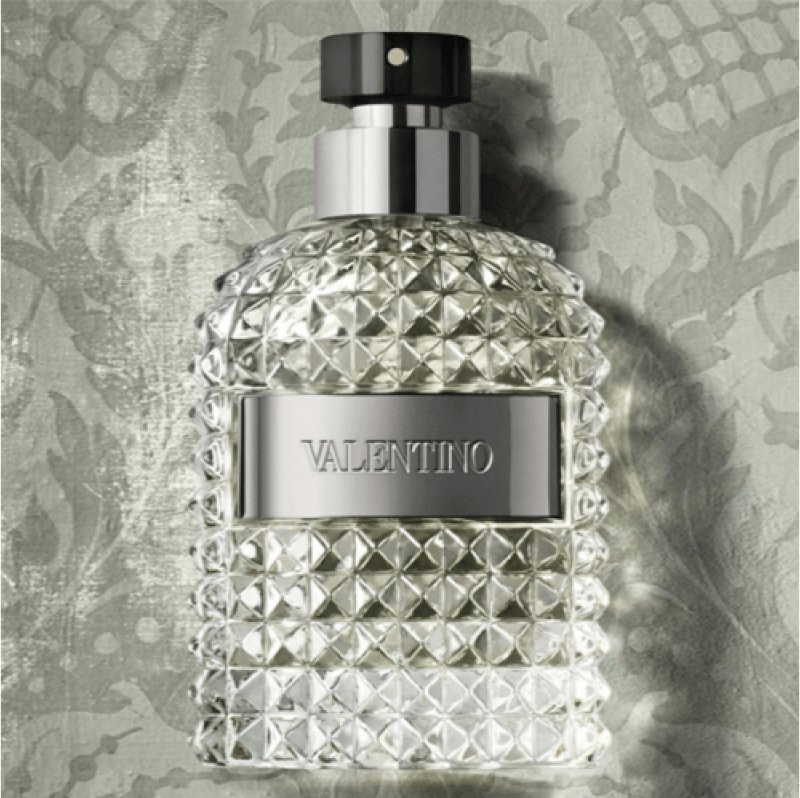 cataloge of Valentino Uomo Acqua