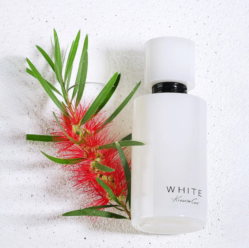 cataloge of White for Her